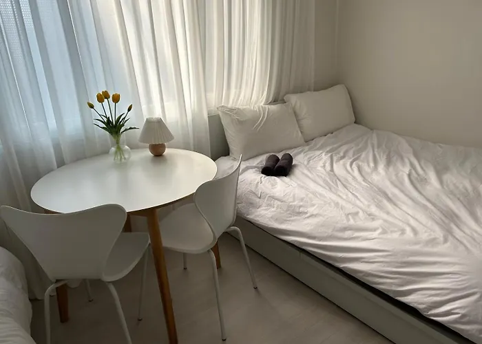 Hongdae 2 Bedrooms Unit Affittacamere Seul