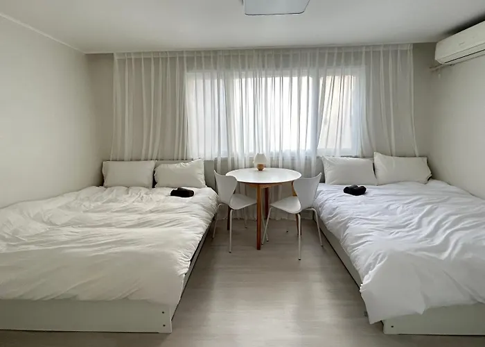 Hongdae 2 Bedrooms Unit Affittacamere