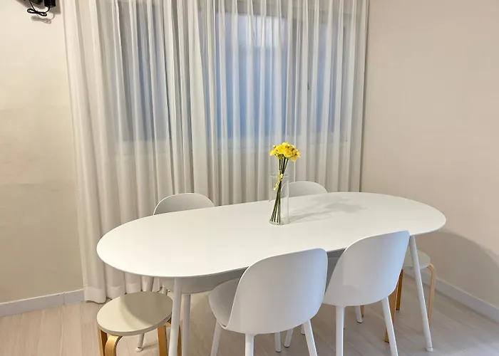Hongdae 2 Bedrooms Unit